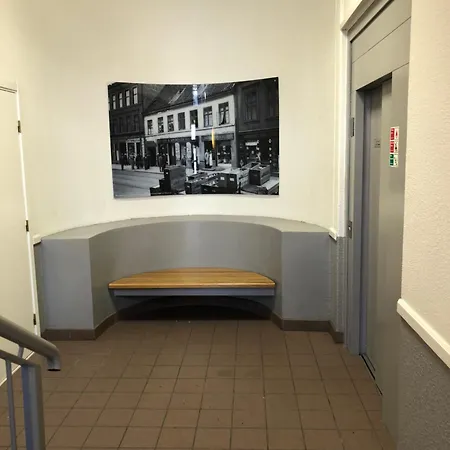 Hotell Centrum Box 3*