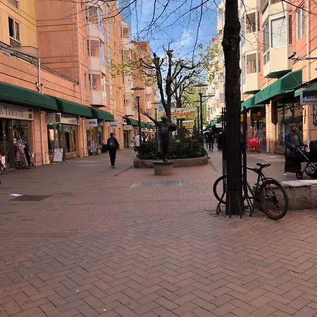 Отель Centrum Box 3*